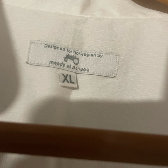 Moods of Norway short sleeve button down - Picture 2 of 4